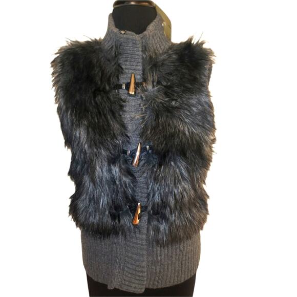 NWT MICHAEL Michael Kors. Faux fur sweater vest, M - Picture 1 of 13